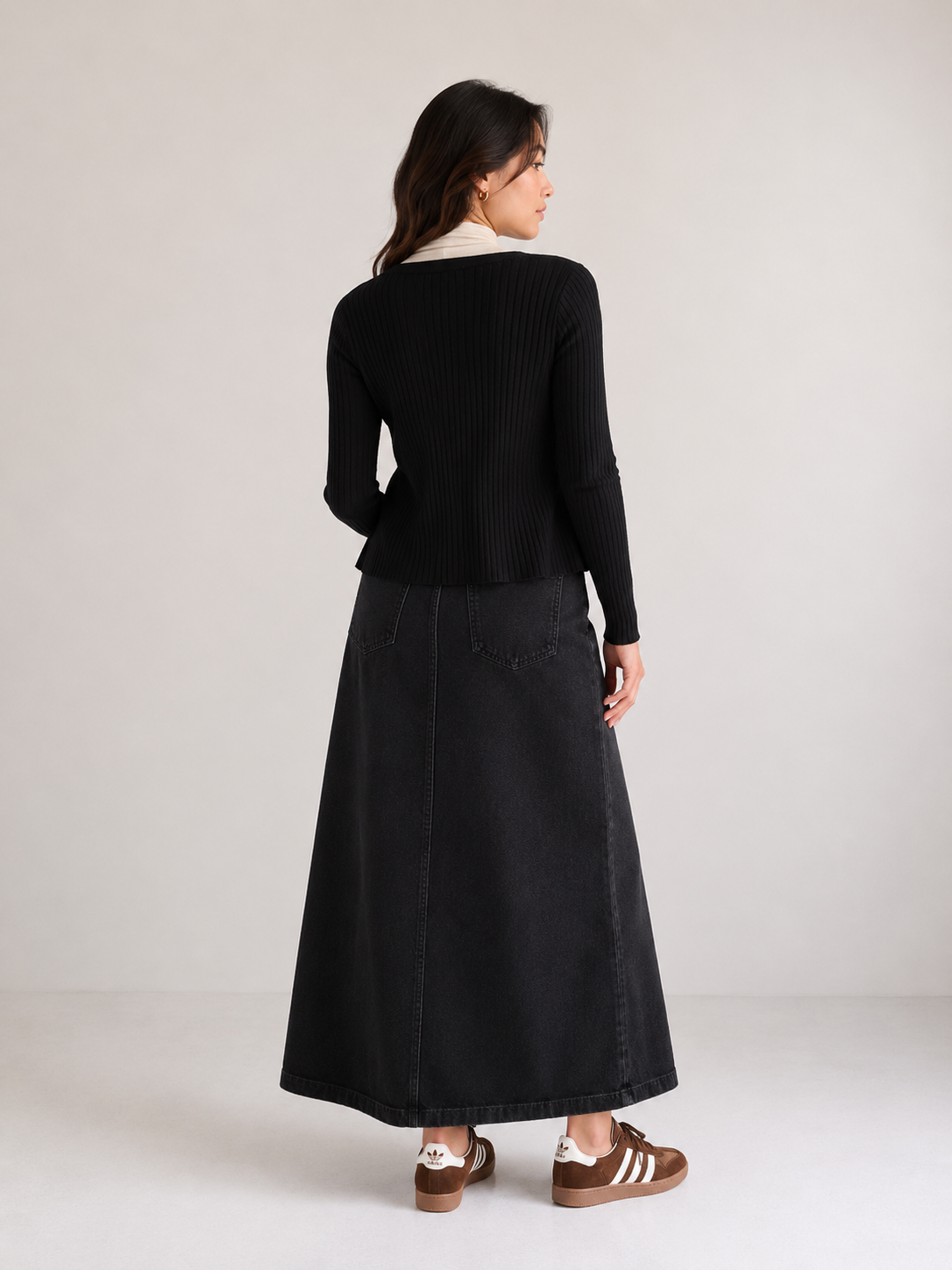 Black Scallop Cardigan