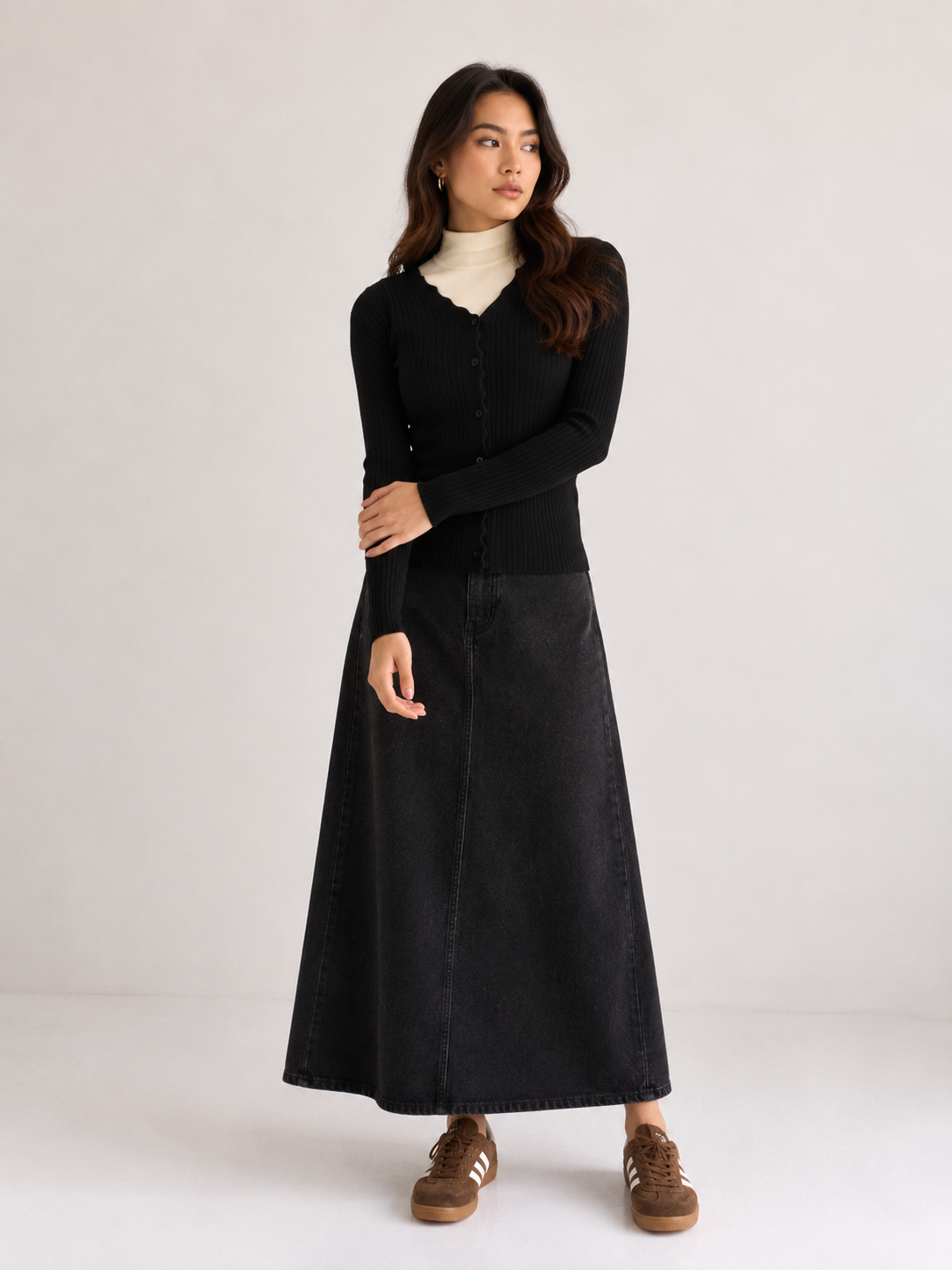 Black Scallop Cardigan